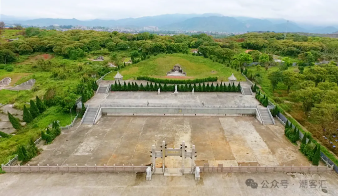 丰顺有座700年古墓，占地面积11900㎡，后裔遍布海内外