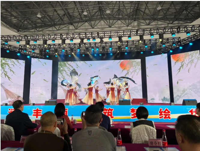 美韵润丰顺 筑梦绘华章!2025年嘉应学院美育浸润行动、“双百行动”暨丰顺县美育成果展成功举办