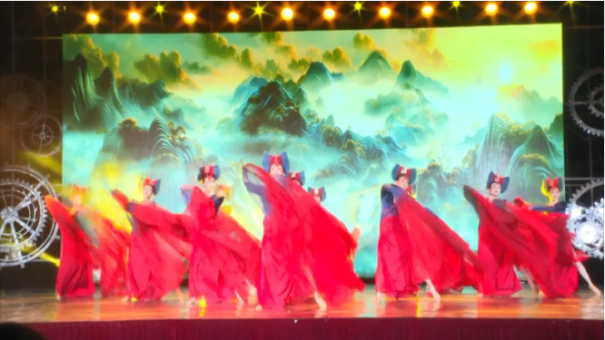 著名歌唱家来了,丰顺新世纪广场这台晚会精彩纷呈