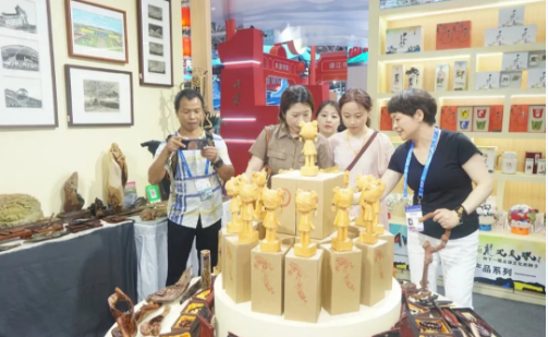 力争到2030年将梅州建成文化旅游强市！