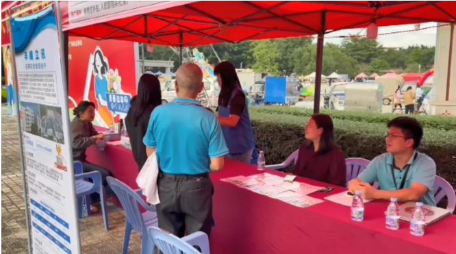 我县举办2025年“金秋招聘月”暨高校毕业生专场招聘会